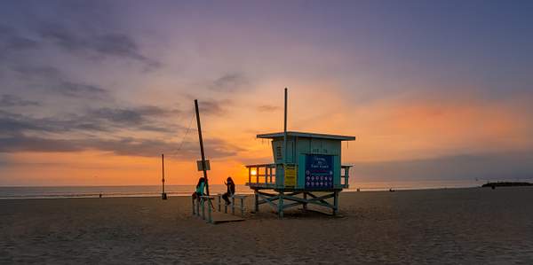 Santa Monica Beach sunset by kiritvora