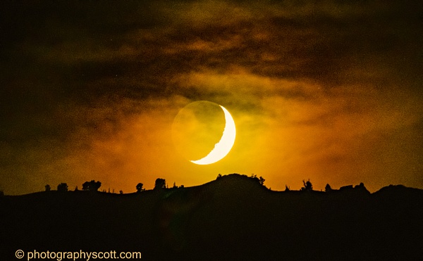 Moon over the Wasatch - Best Photos - PhotographyScott 
