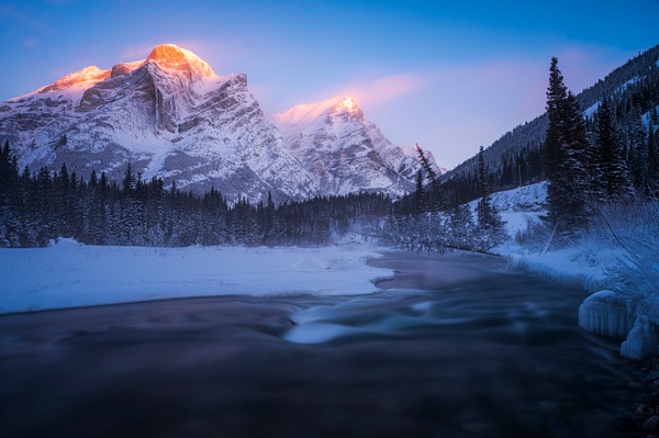 Freezing Morning Sunrise Canadian Rockies, Banff National Park, Alberta, Canada - Small Calgary Photography Classes, Learn Photography Calgary,  