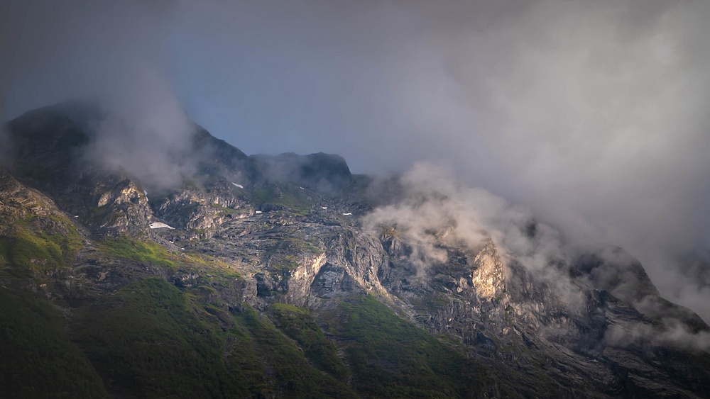Geiranger-Norway-Early Morning Sun-Clouds