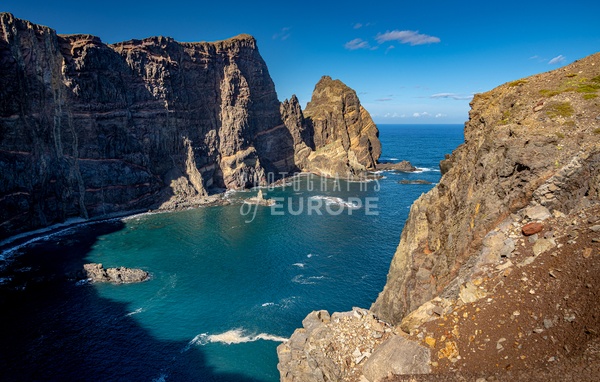 Ponta-de-São-Lourenço-ragged-cliffs-Madeira - Photographs of Madeira, Portugal